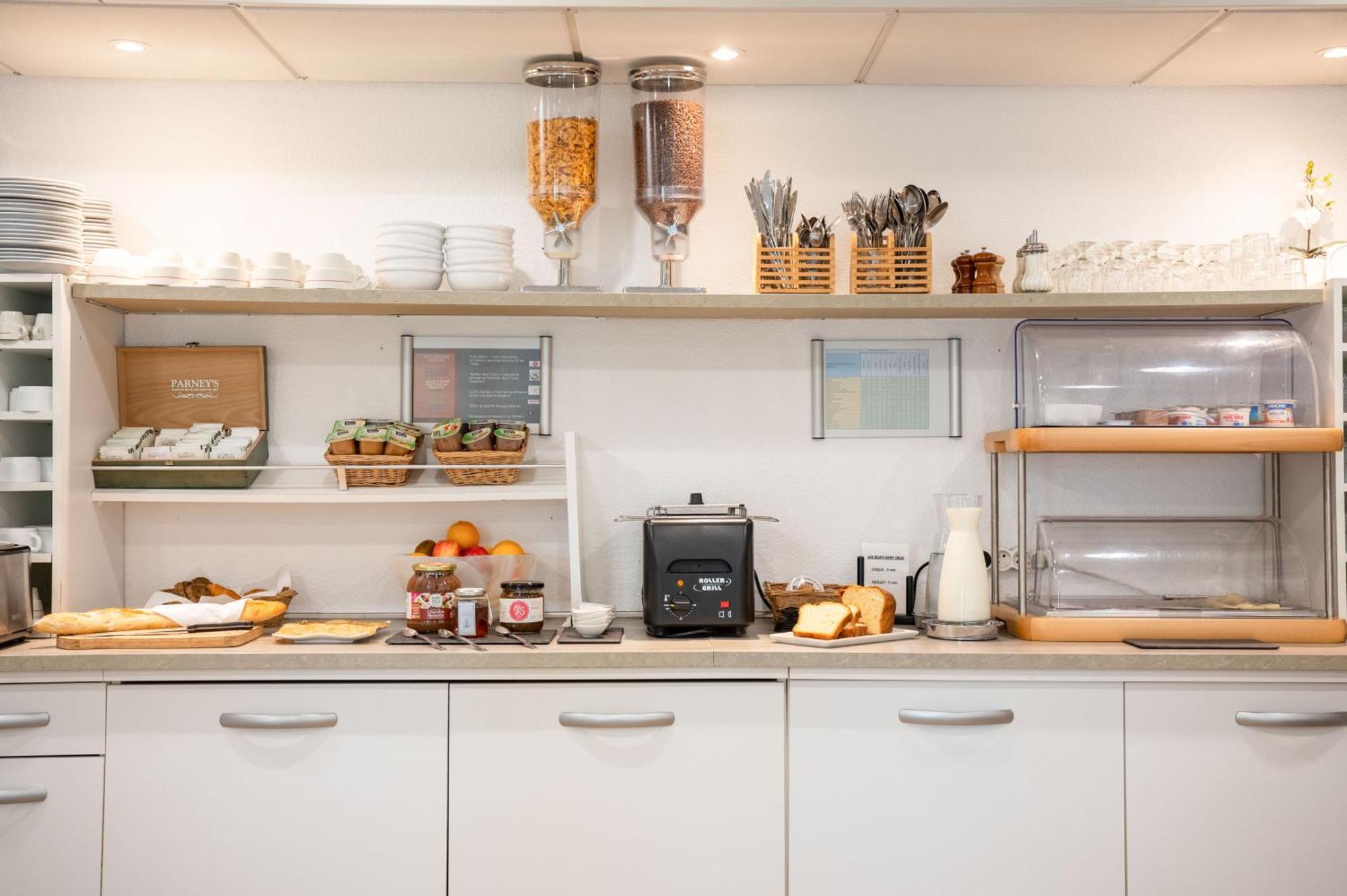 Comfort Aparthotel Besancon La City Bagian luar foto