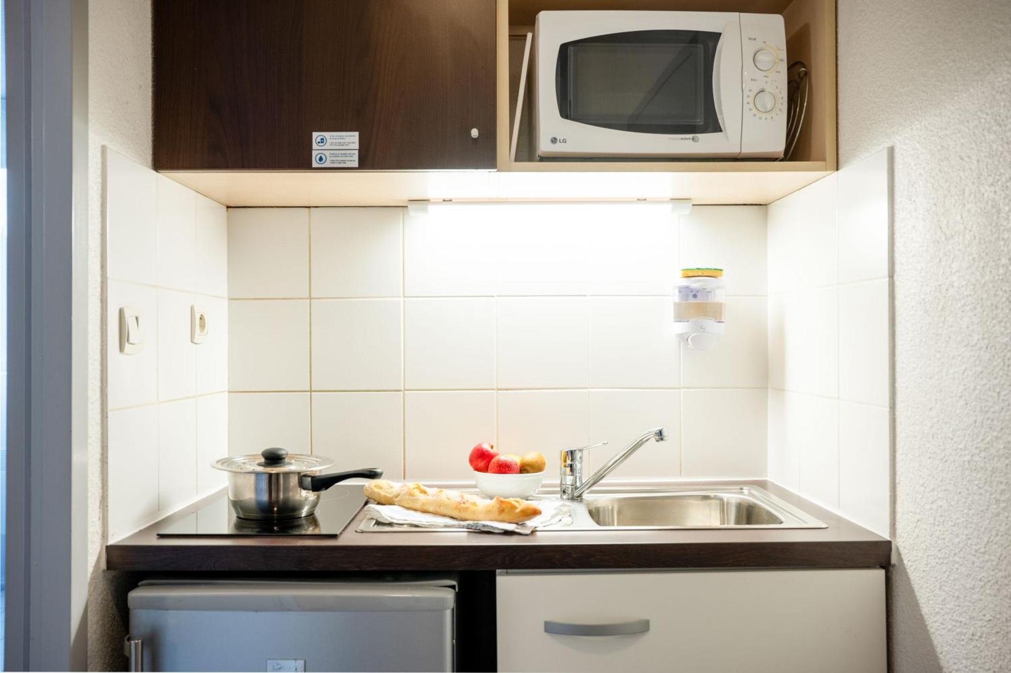 Comfort Aparthotel Besancon La City Bagian luar foto