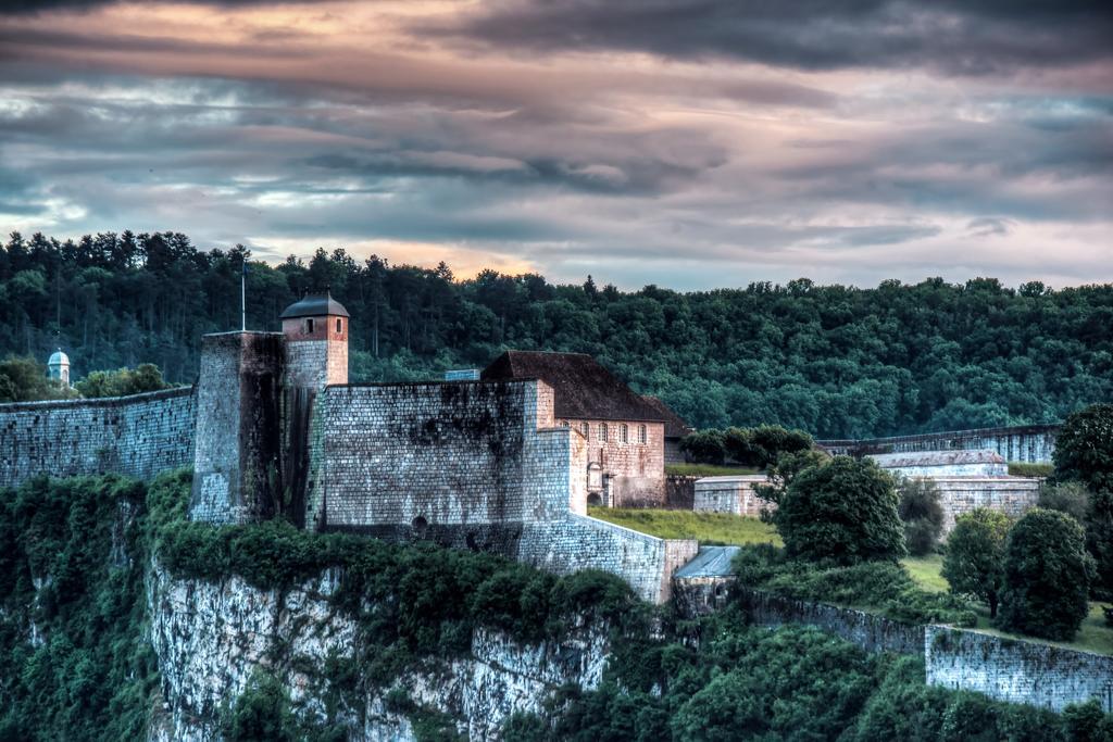 Comfort Aparthotel Besancon La City Bagian luar foto