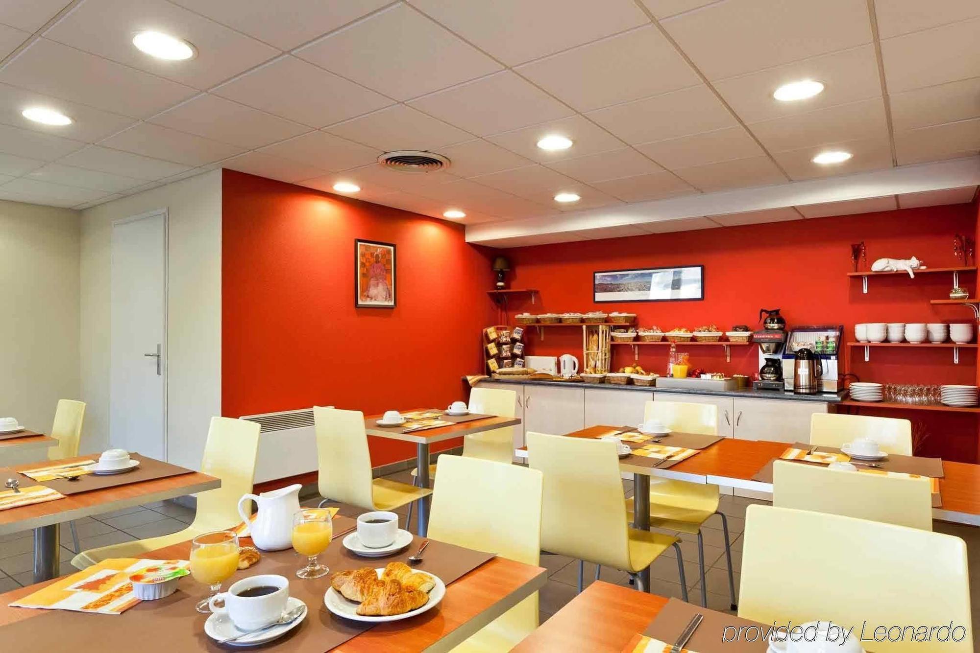 Comfort Aparthotel Besancon La City Bagian luar foto